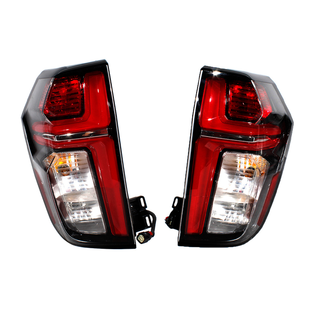 Задний фонарь для Chevrolet Suburban Tahoe 2021-2023/LED
